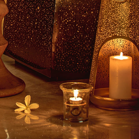 Falling Leora Votive Candle Holder & Vase