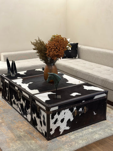 Gstaad Trunk Table