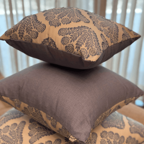 House Of Anantaa Cushion Blue Cauliflower Cushion Cover